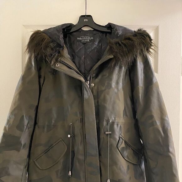 NWT Donna Salyers Fabulous Fur Anorak Camo Coat - Picture 4 of 6